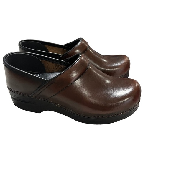 Dansko Professional Leather Clog Brown Size 37 Reinforced Toe - Picture 2 of 10